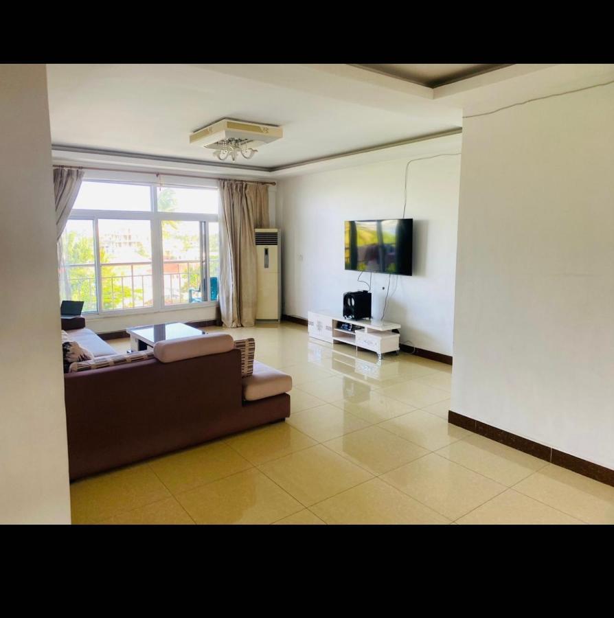 Beachfront M. A.Apartment Dar es Salaam Eksteriør billede